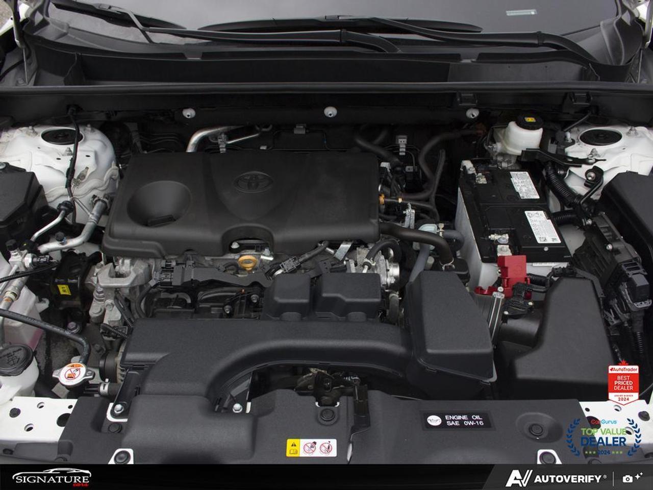 2025 Toyota RAV4 LE AWD  No Accident Carplay BSM Htd Seats Photo