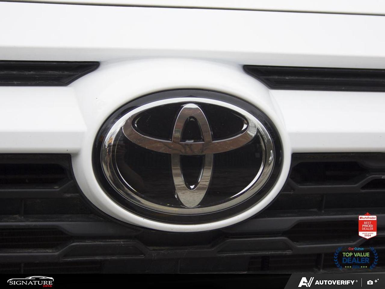 2025 Toyota RAV4 LE AWD  No Accident Carplay BSM Htd Seats Photo