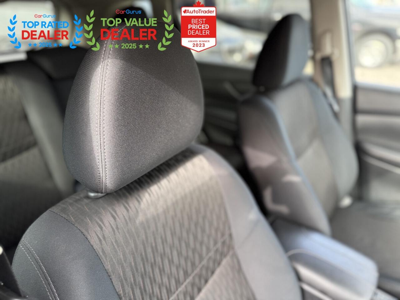 2019 Nissan Rogue S | FINANCE | BACK UP CAMERA | HEATED SEATS Photo