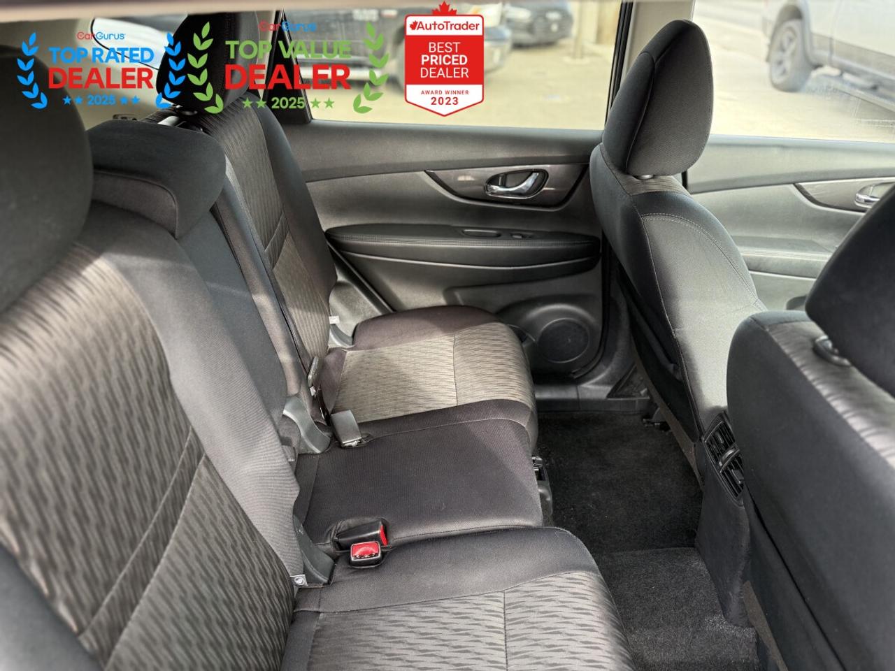 2019 Nissan Rogue S | FINANCE | BACK UP CAMERA | HEATED SEATS Photo