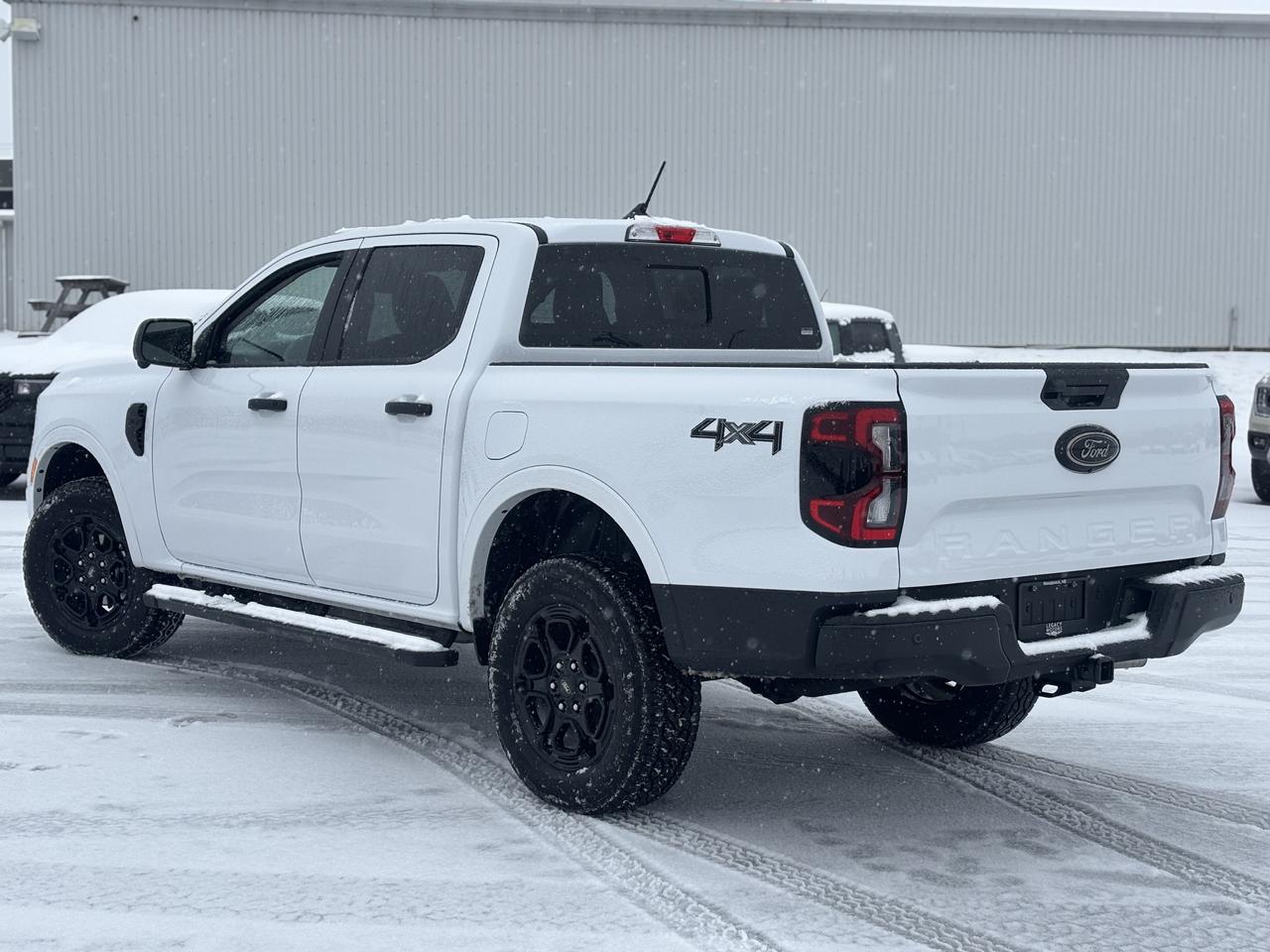 2026 Ford RANGER XLT 4WD SuperCrew 5' Box Photo2
