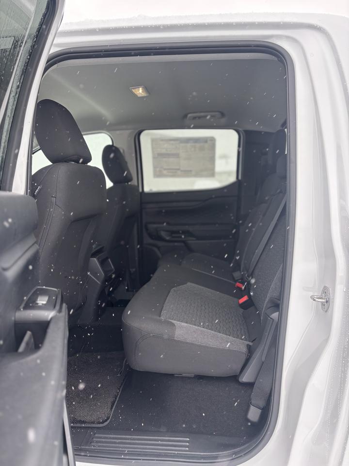 2026 Ford RANGER XLT 4WD SuperCrew 5' Box Photo4