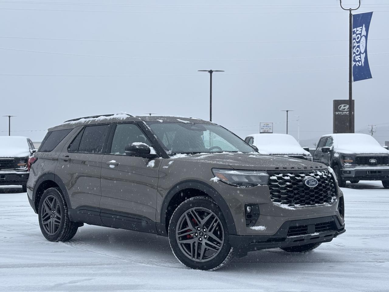 2026 Ford Explorer  Photo0