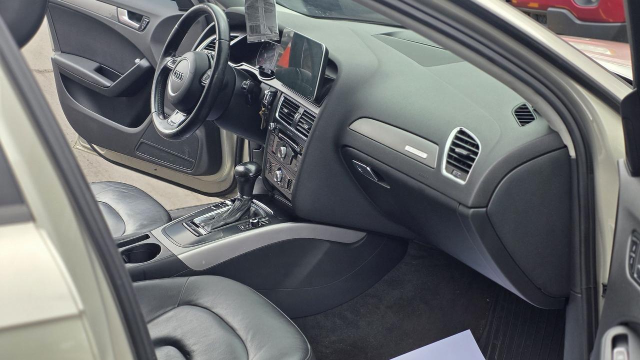 2013 Audi A4  Photo