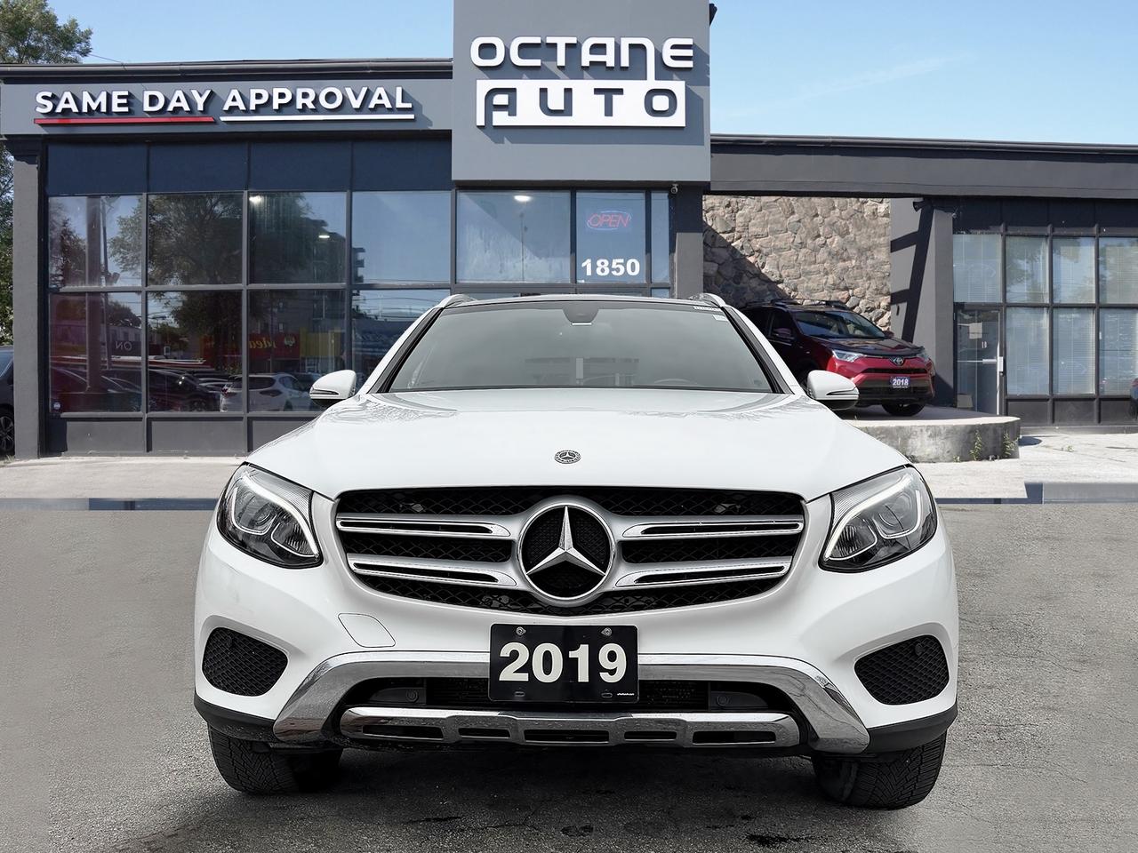 2019 Mercedes-Benz GLC-Class GLC300 4MATIC Photo