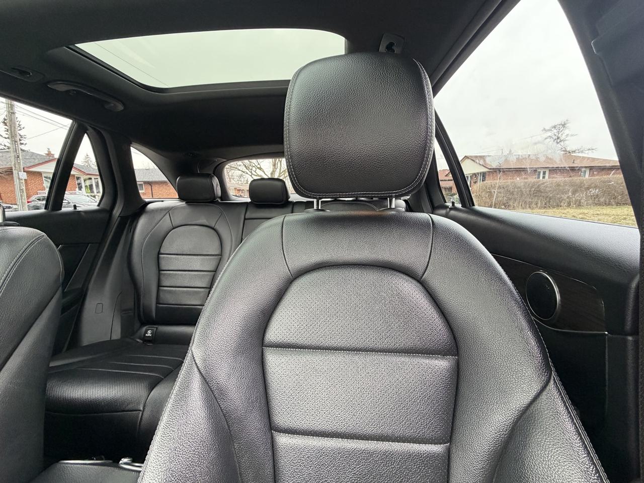 2019 Mercedes-Benz GLC-Class GLC300 4MATIC Photo