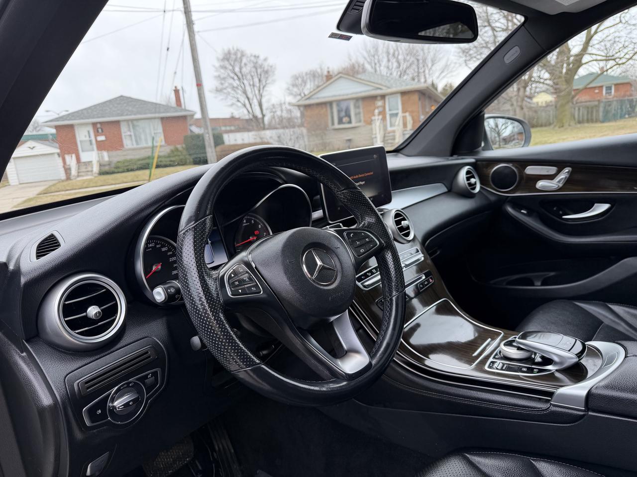 2019 Mercedes-Benz GLC GLC 300 4MATIC SUV Photo