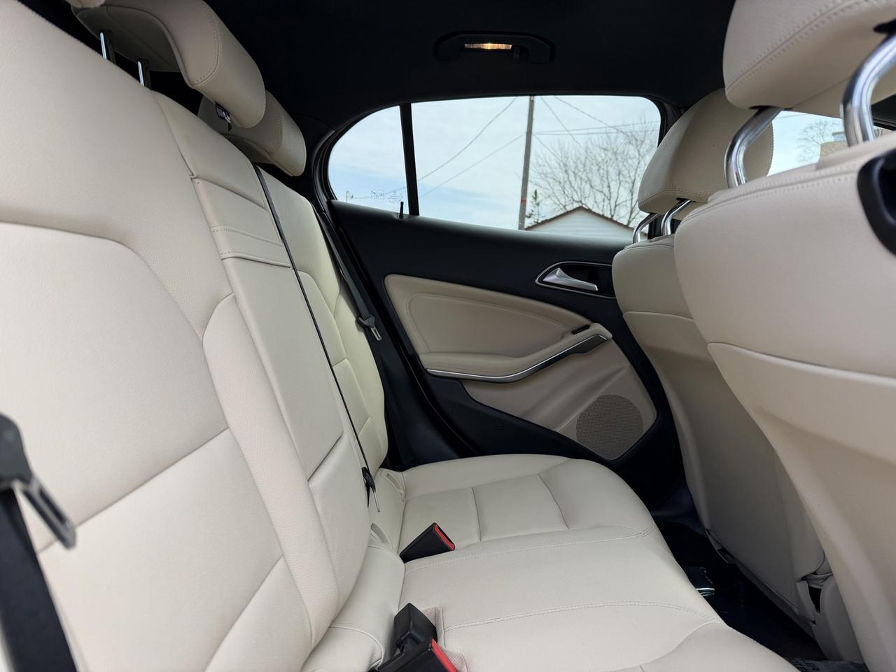 2019 Mercedes-Benz GLA GLA250 4MATIC Photo