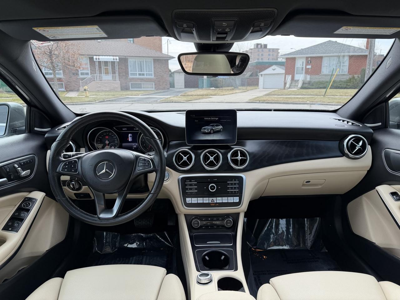 2019 Mercedes-Benz GLA GLA250 4MATIC Photo