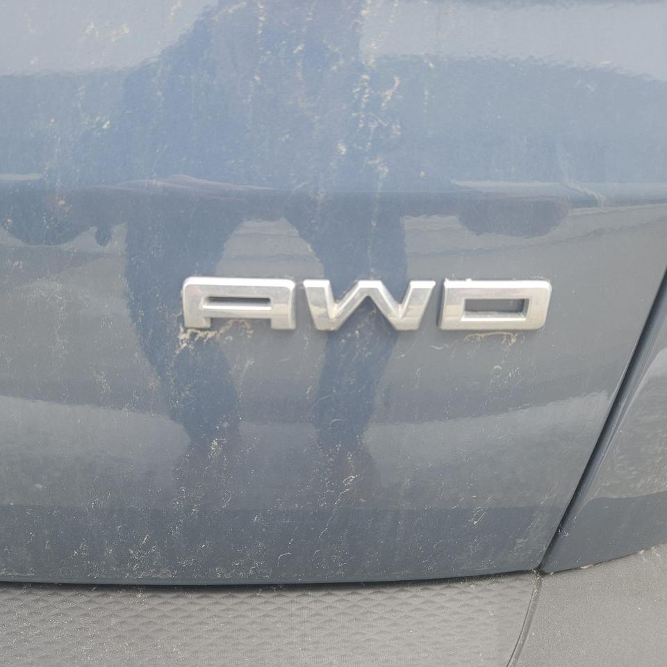 2025 Ford Escape AWD, 2L ECOBOOST, TECH PACK, PANO ROOF AND HITCH! Photo