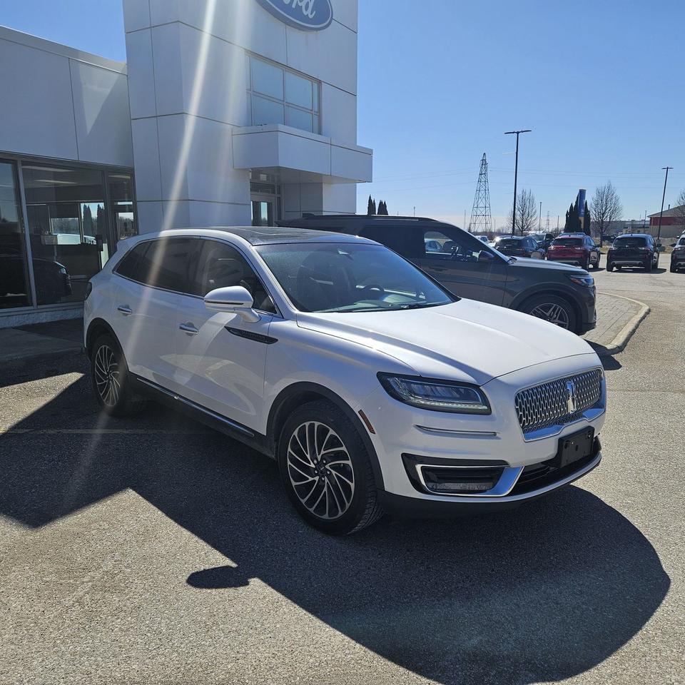 2019 Lincoln Nautilus LOCAL TRADE! 2.7L UPGRADED ENGINE! PANO ROOF! Photo2