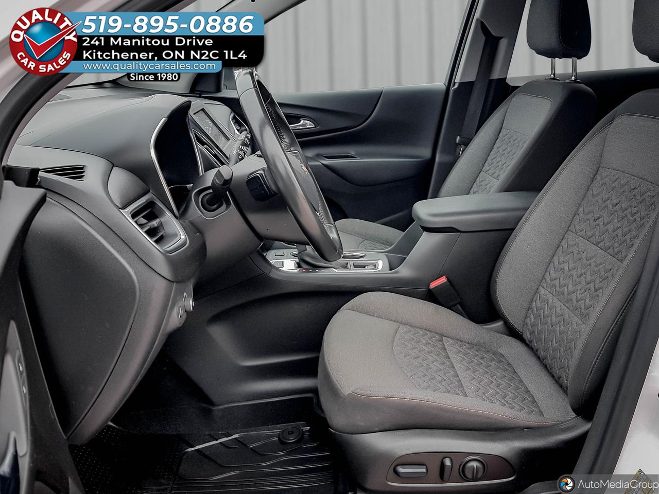 2023 Chevrolet Equinox LT AWD *HEATED SEATS* Photo