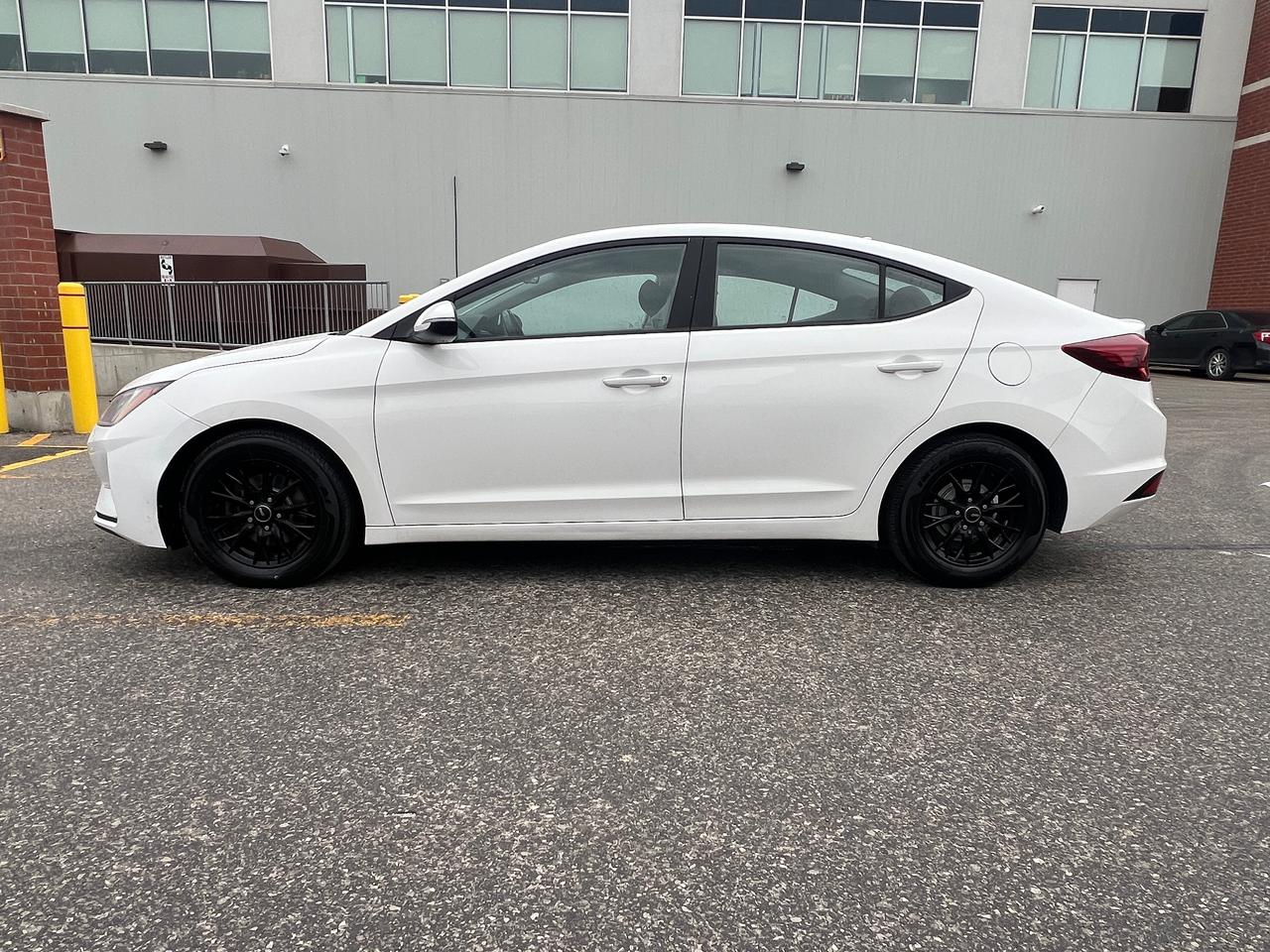 2019 Hyundai Elantra Preferred, CERTIFIED Photo2