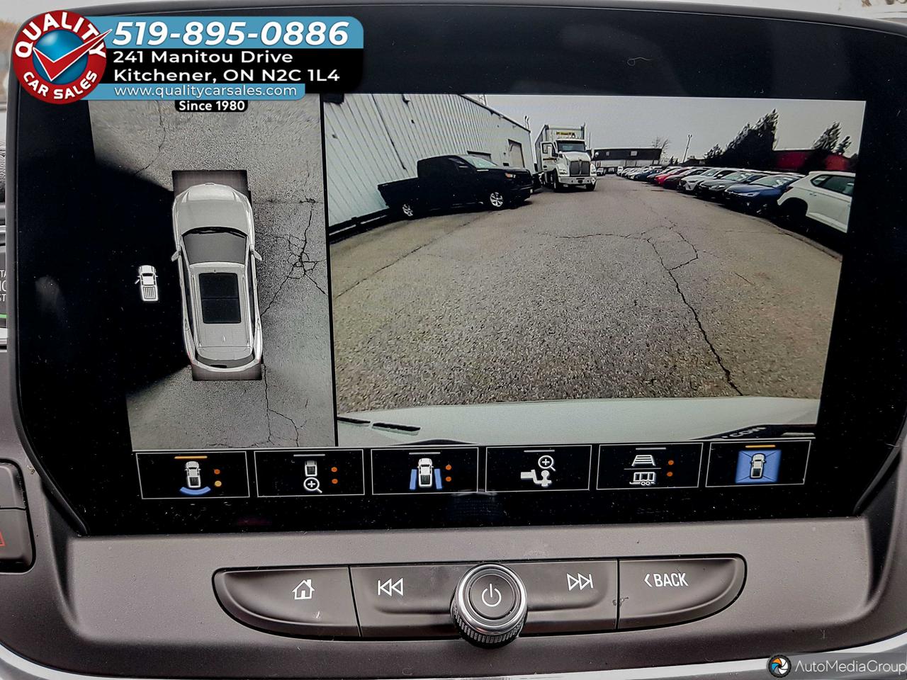 2023 Chevrolet Blazer LT V6 AWD *LEATHER-SUNROOF-NAVIGATION* Photo