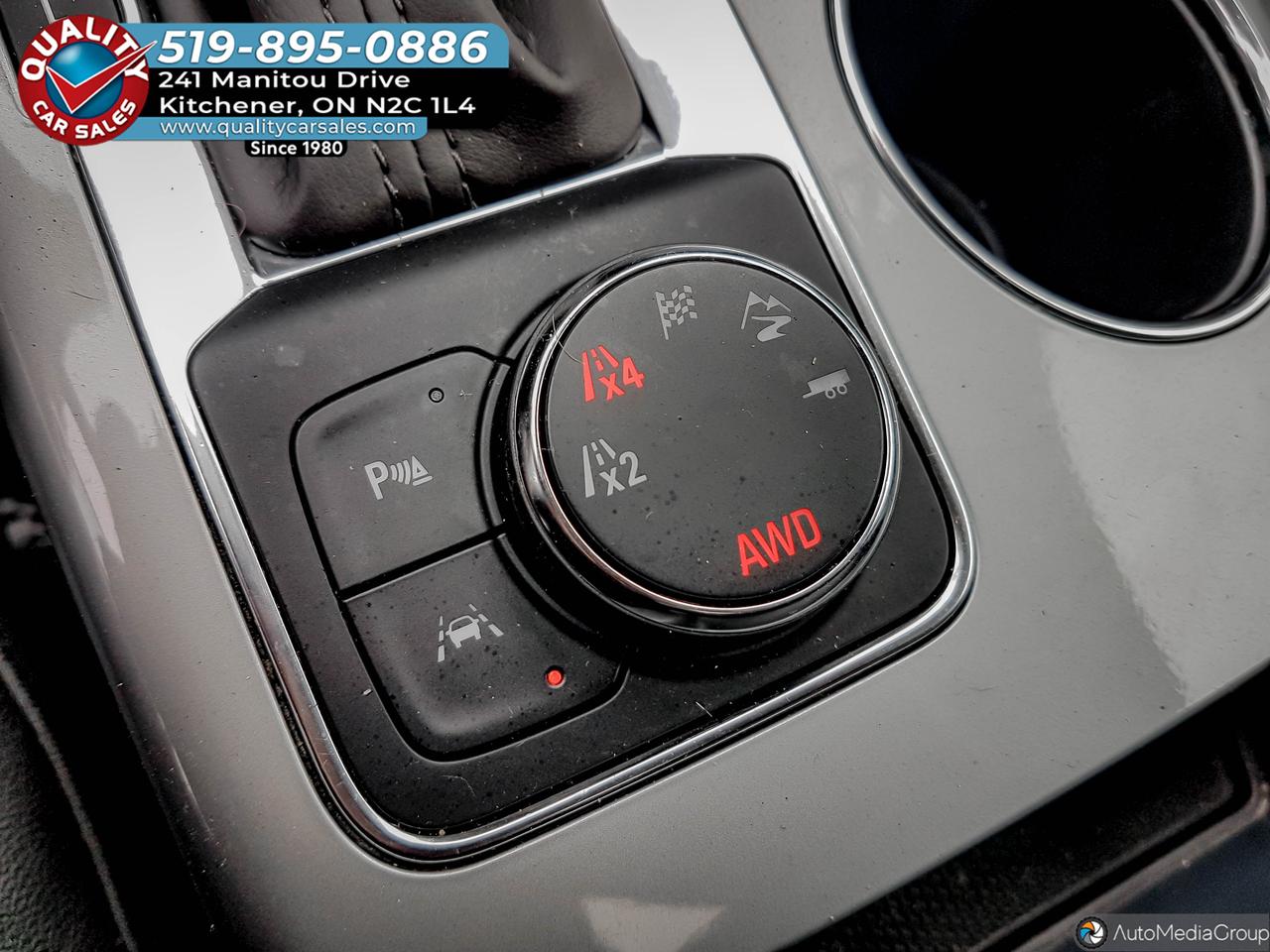 2023 Chevrolet Blazer LT V6 AWD *LEATHER-SUNROOF-NAVIGATION* Photo