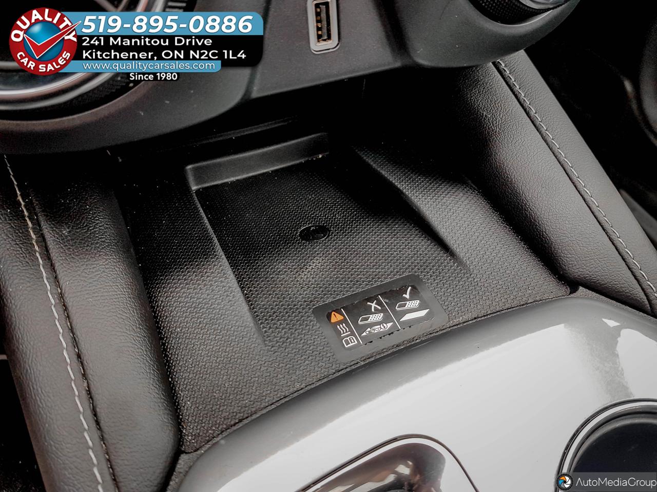 2023 Chevrolet Blazer LT V6 AWD *LEATHER-SUNROOF-NAVIGATION* Photo