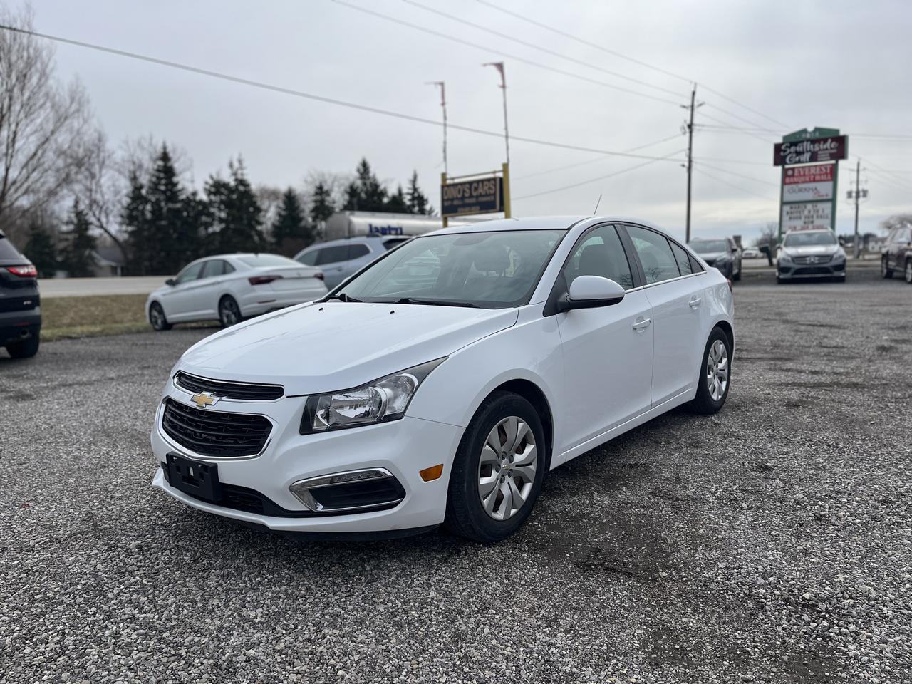 2016 Chevrolet Cruze LT Photo