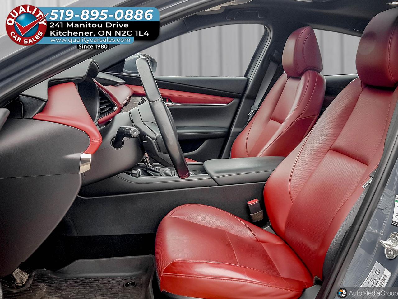 2019 Mazda MAZDA3 GT Hatchback *LEATHER-SUNROOF* Photo
