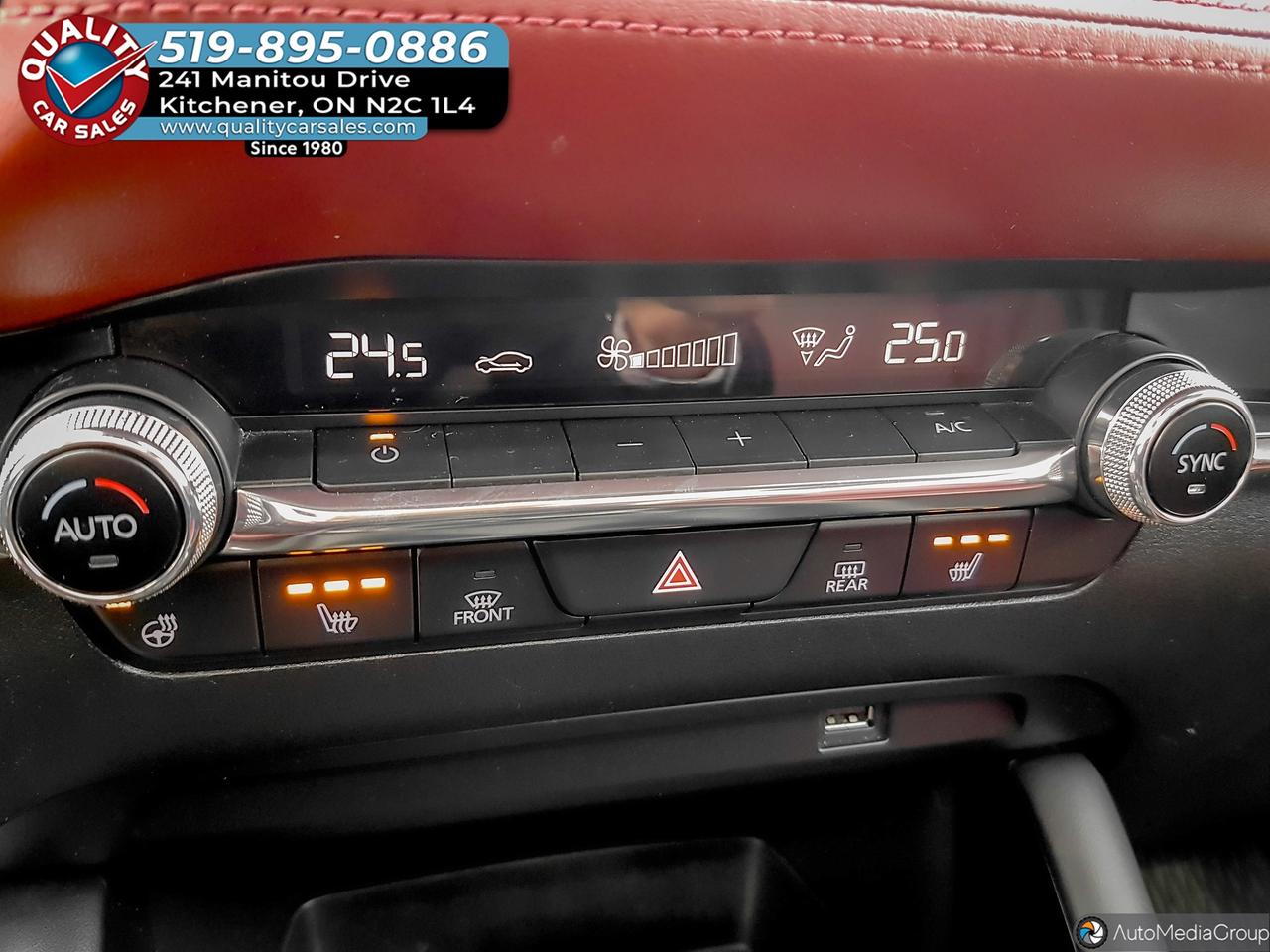 2019 Mazda MAZDA3 GT Hatchback *LEATHER-SUNROOF* Photo