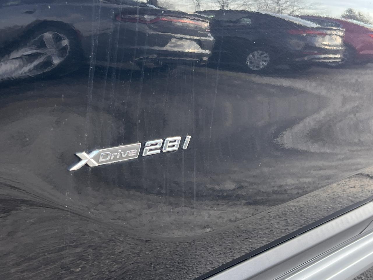 2016 BMW X1 xDrive28i Photo