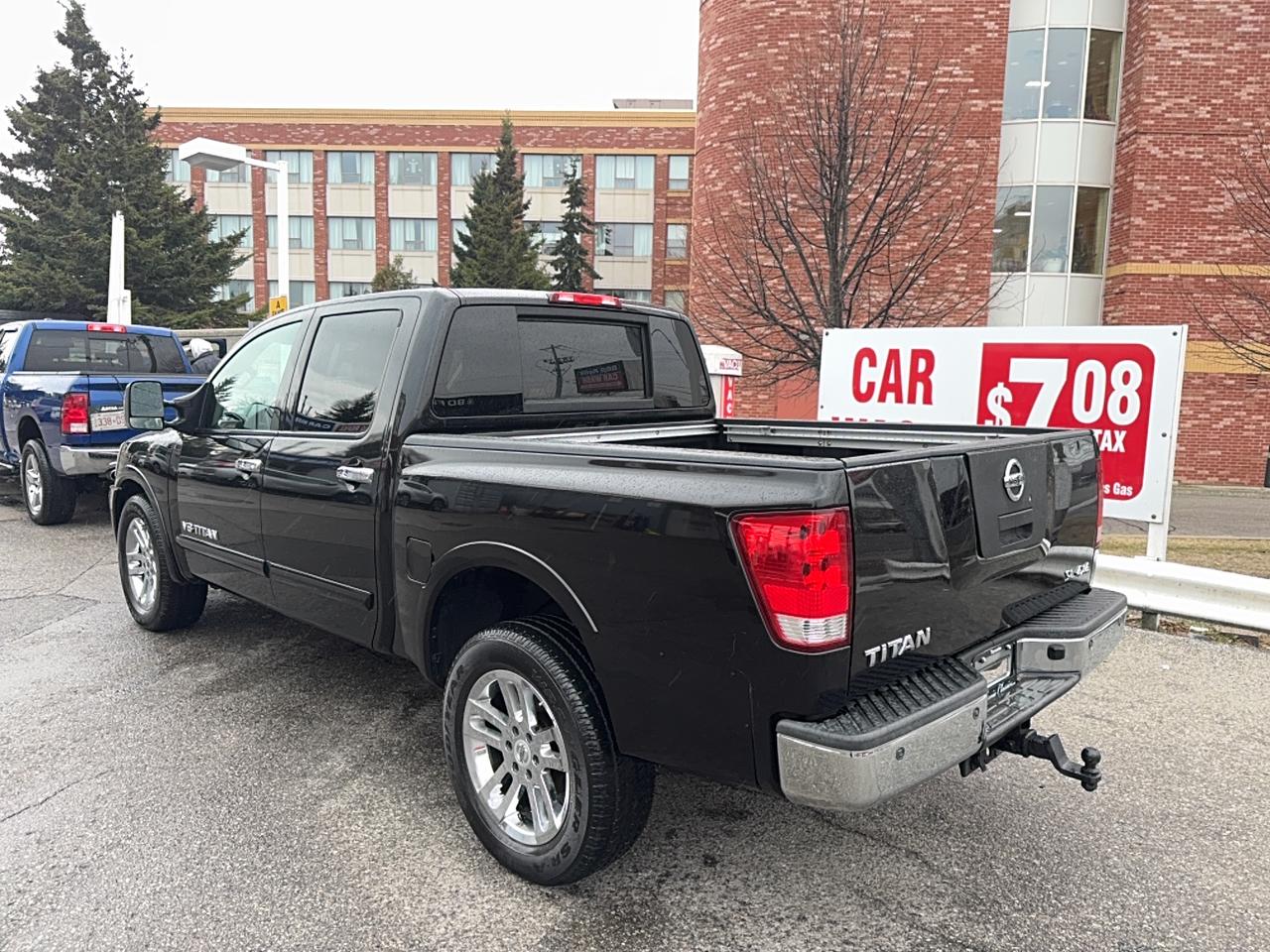 2012 Nissan Titan SV Photo