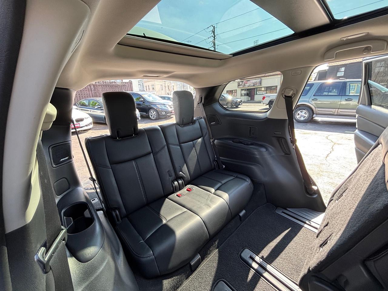 2015 Nissan Pathfinder Platinum Four Wheel Drive Photo