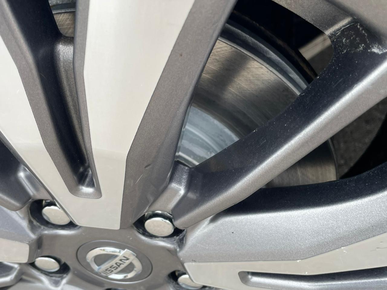 2018 Nissan Pathfinder SL Premium 360 CAMERA NAVIGATION LEATHER PANORAMIC Photo