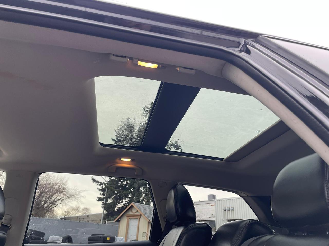 2018 Nissan Pathfinder SL Premium 360 CAMERA NAVIGATION LEATHER PANORAMIC Photo