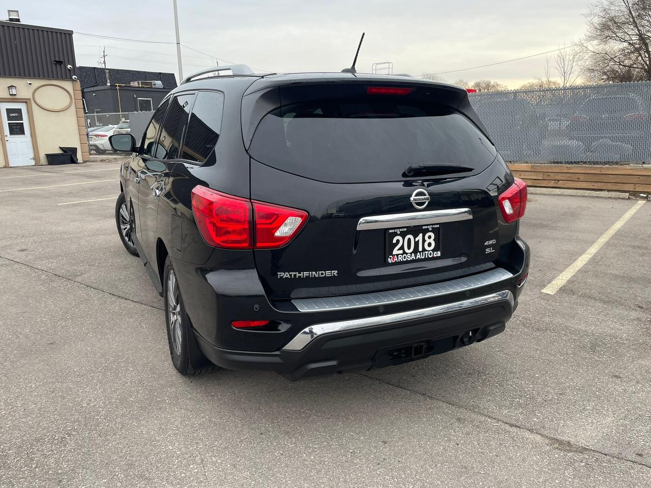 2018 Nissan Pathfinder SL Premium 360 CAMERA NAVIGATION LEATHER PANORAMIC Photo