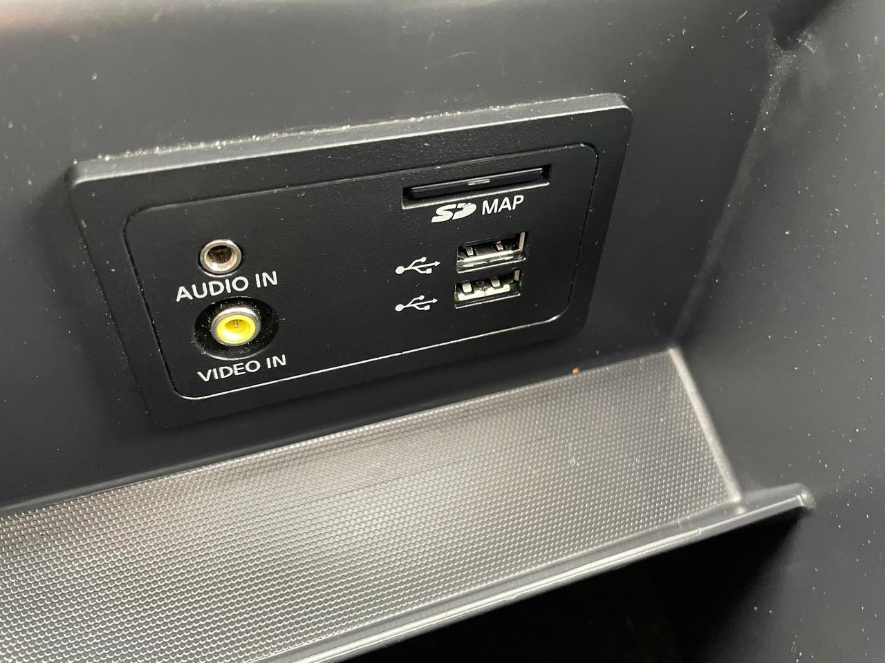 2018 Nissan Pathfinder SL Premium 360 CAMERA NAVIGATION LEATHER PANORAMIC Photo