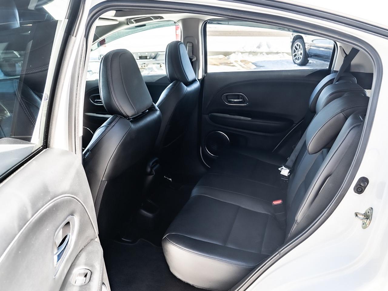 2019 Honda HR-V Touring AWD Photo18