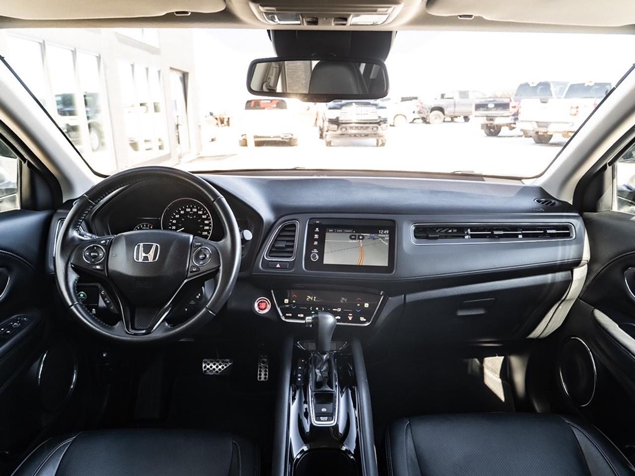 2019 Honda HR-V Touring AWD Photo7