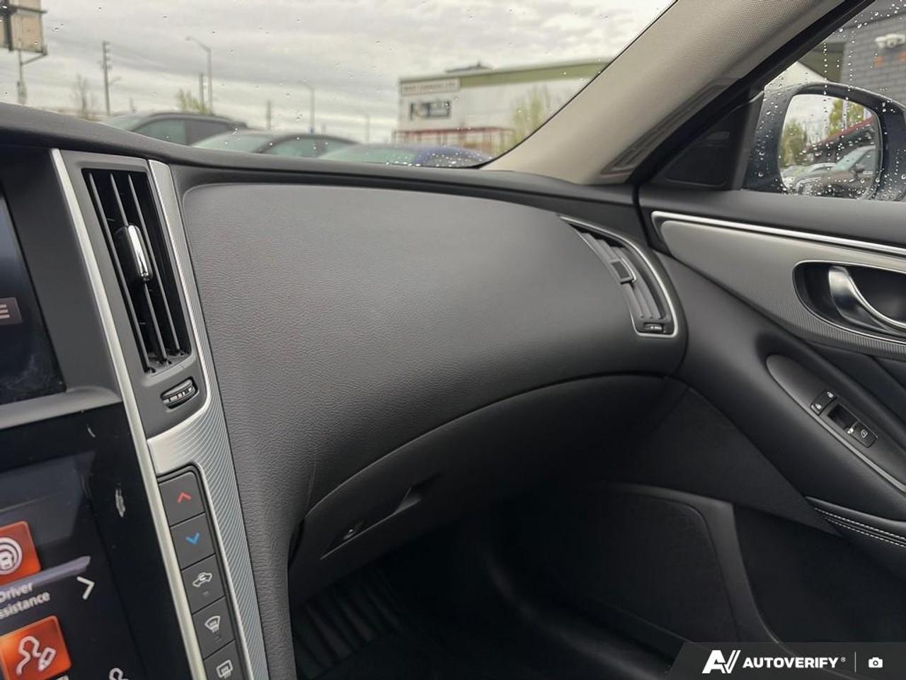 2021 Infiniti Q50 LUXE/ NO ACCIDENTS / AWD / 360CAM / ROOF /LEATHER Photo