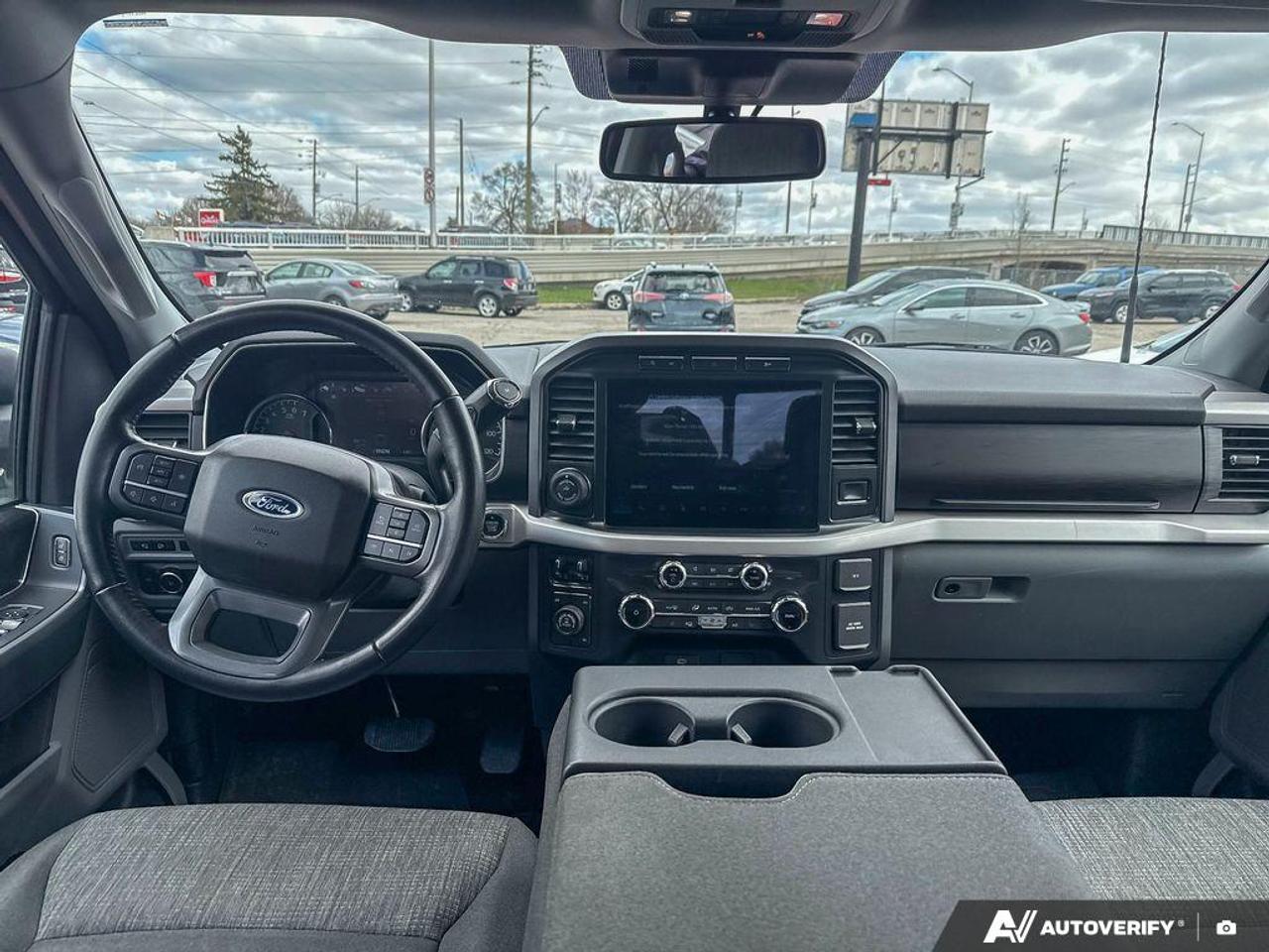 2022 Ford F-150 XLT / XTR / 4WD / CREW CAB / NAV / 3.5 ECO Photo