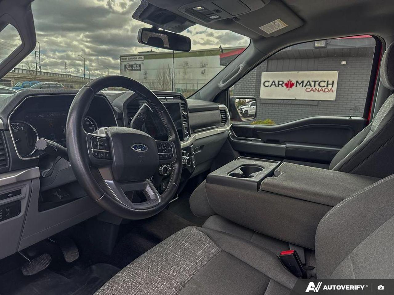 2022 Ford F-150 XLT / XTR / 4WD / CREW CAB / NAV / 3.5 ECO Photo