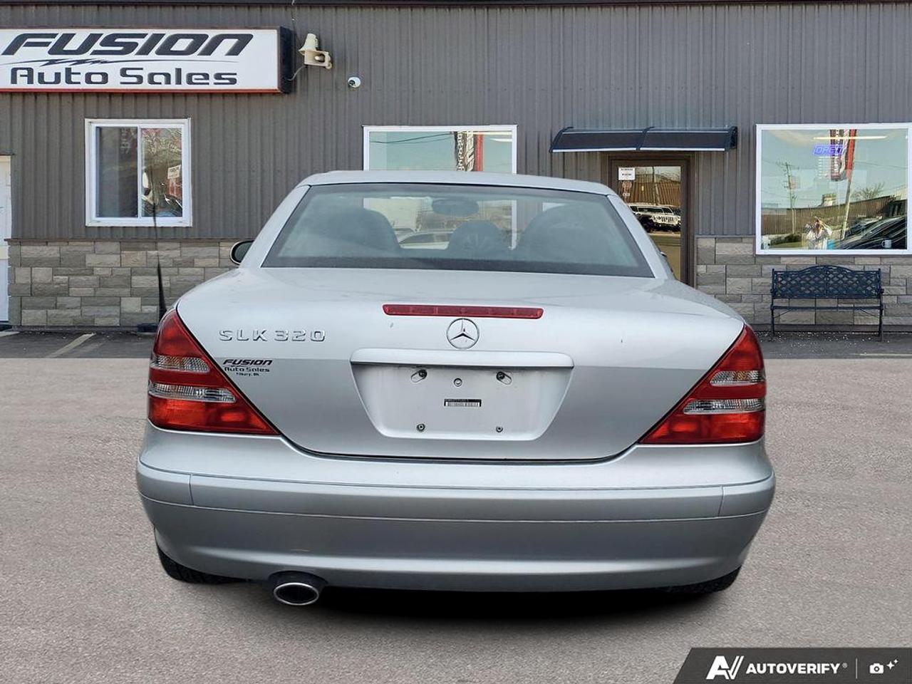 2001 Mercedes-Benz SLK 2dr Roadster 3.2L Auto Photo