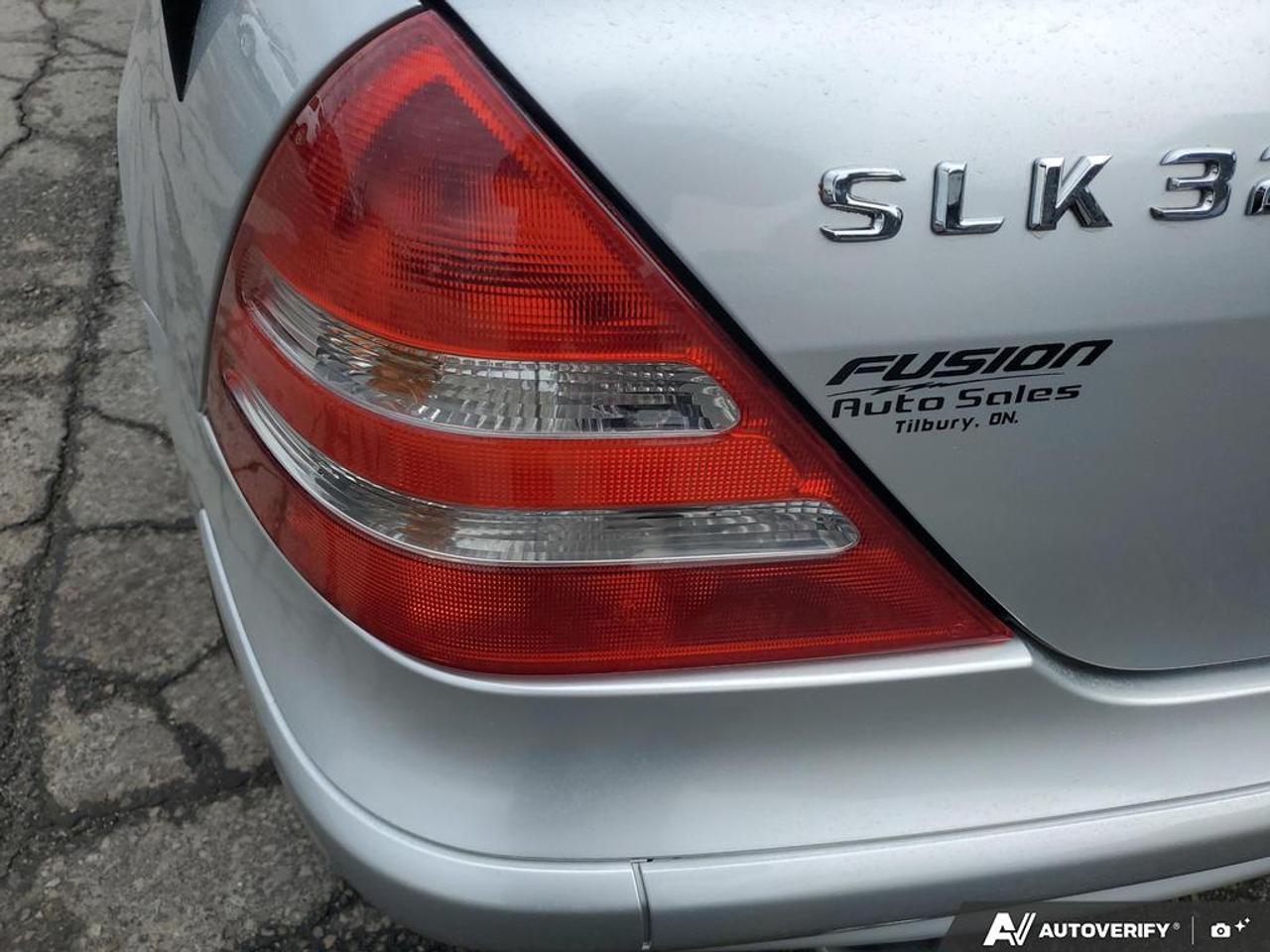 2001 Mercedes-Benz SLK 2dr Roadster 3.2L Auto Photo