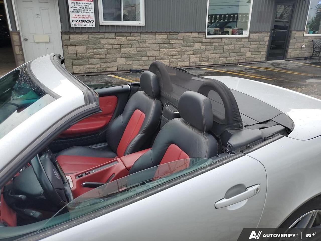 2001 Mercedes-Benz SLK 2dr Roadster 3.2L Auto Photo