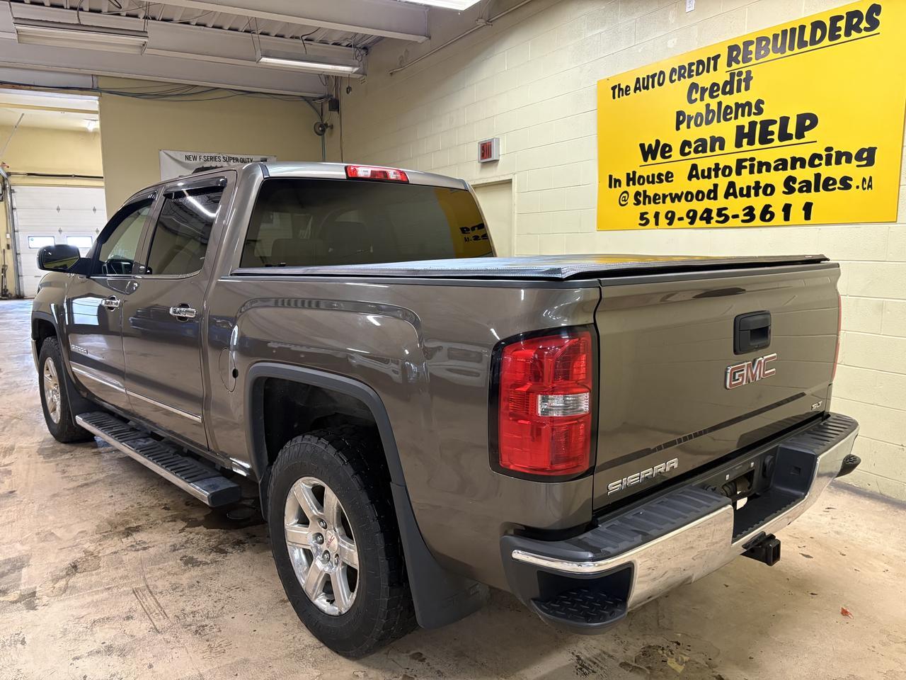 2015 GMC Sierra 1500 SLT Photo
