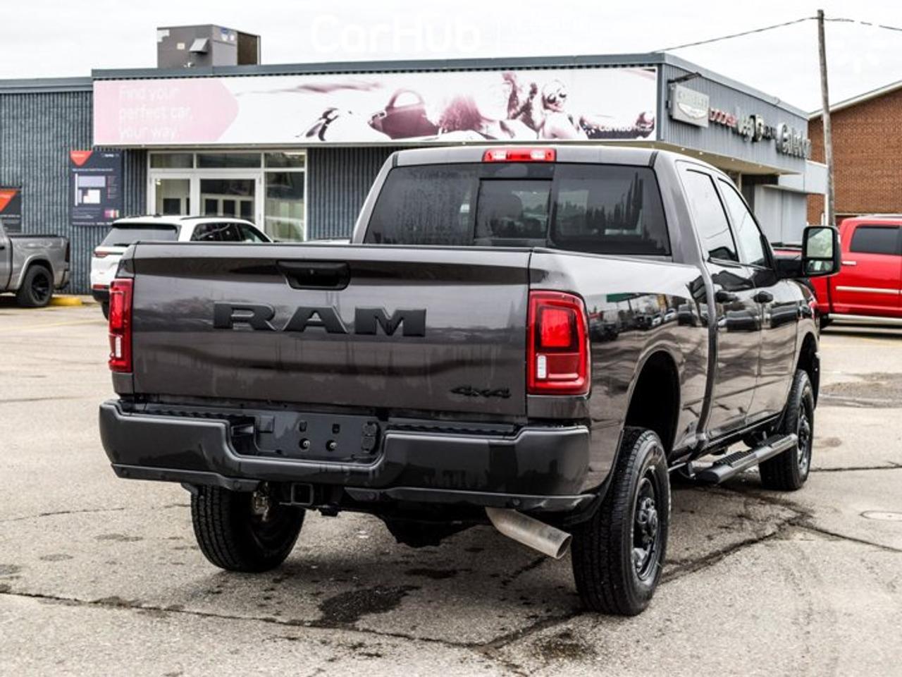 2025 RAM 2500 Tradesman 4x4 Crew Cab 6'4" Box Only 29 KM 12"Display Tradesman Level 1 Equipment Photo