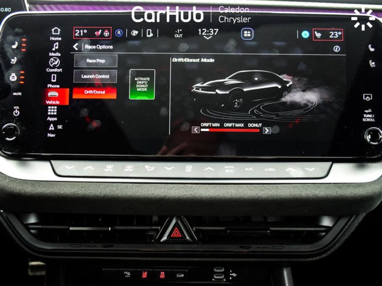 2024 Dodge Charger Daytona Scat Pack AWD Glass Roof 360 Camera remote Start 20"Alloy Rims Photo