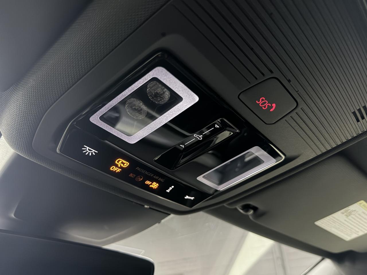 2022 Volkswagen Golf R DSG|NAV|BACKUP|PANO|FCW|ACC|BSM|HK SOUND| Photo