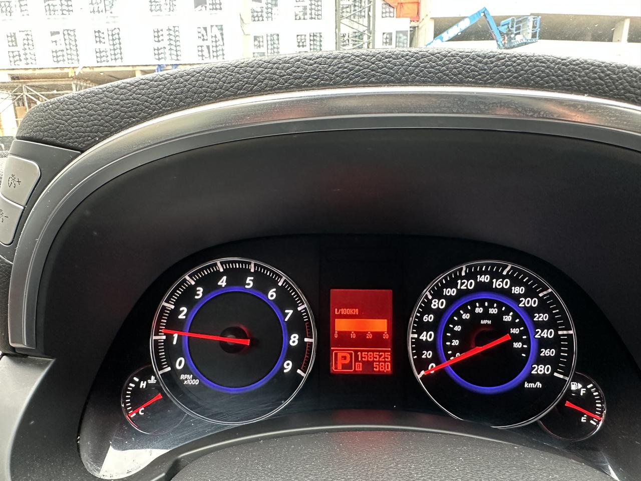 2011 Infiniti FX35 Deluxe Touring Package Photo