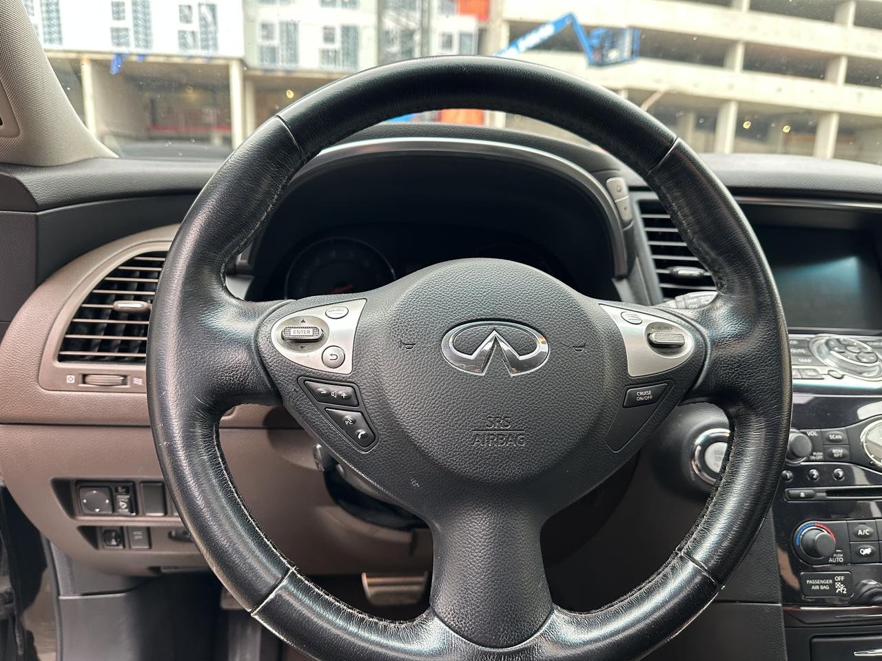 2011 Infiniti FX35 Deluxe Touring Package Photo