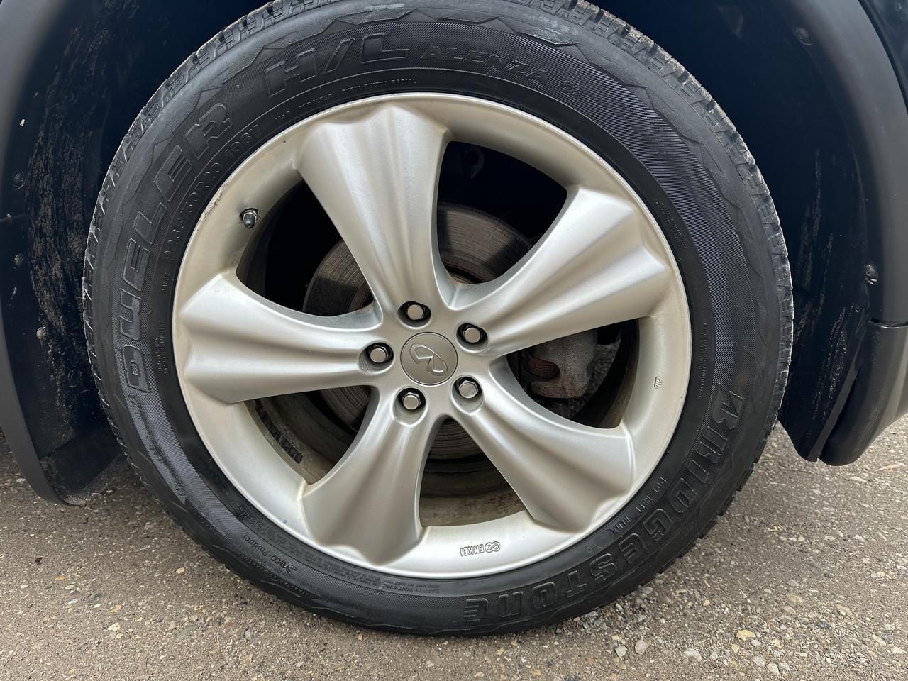 2011 Infiniti FX35 Deluxe Touring Package Photo