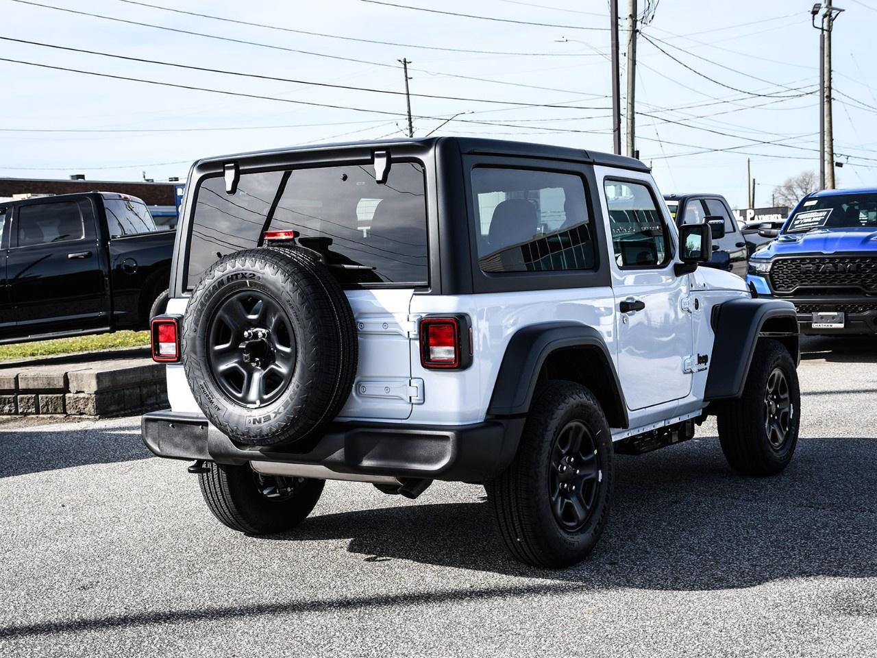 2026 Jeep Wrangler  Photo3