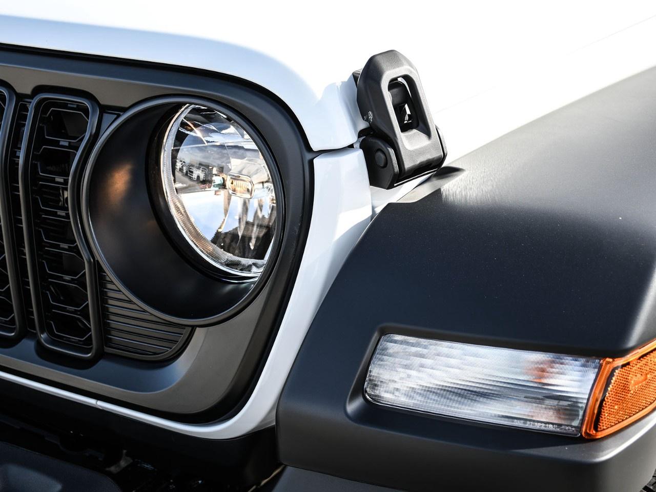 2026 Jeep Wrangler  Photo
