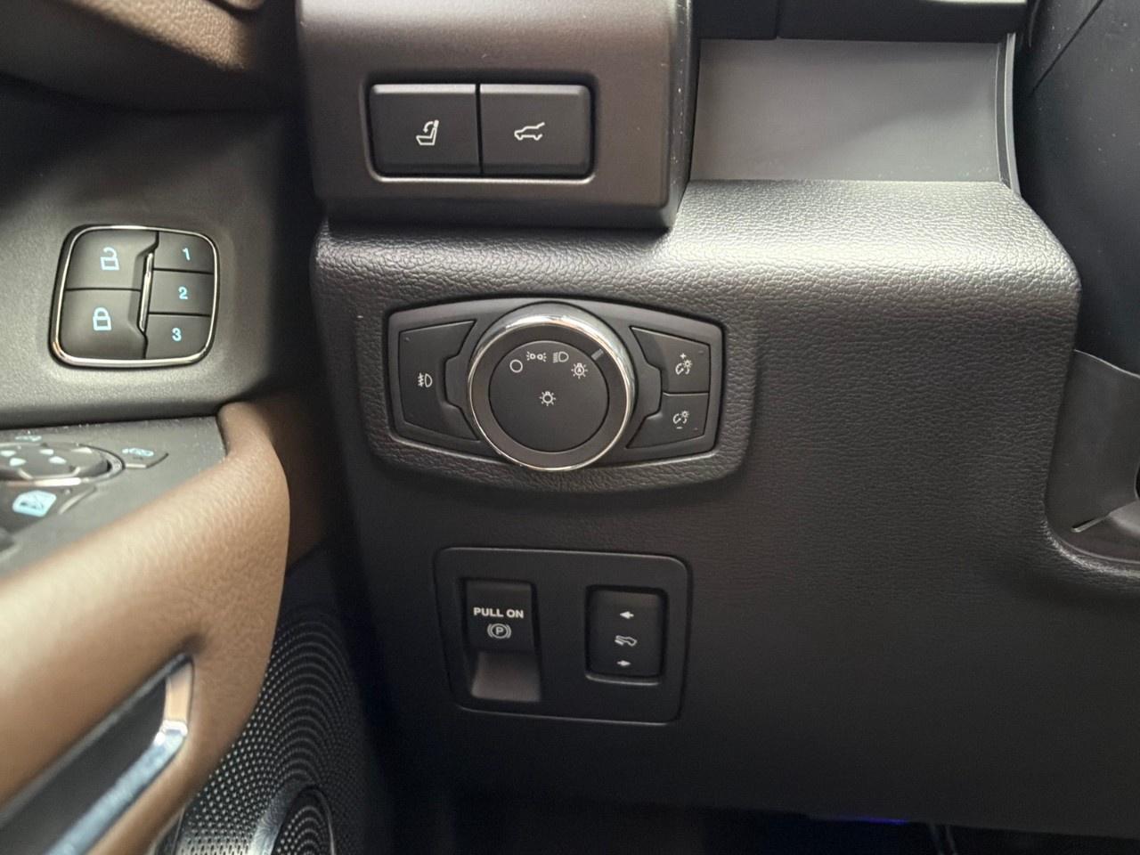 2020 Ford Expedition King Ranch 4X4 Photo