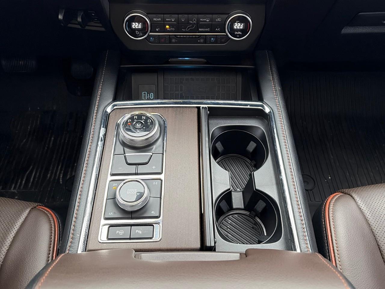 2020 Ford Expedition King Ranch 4X4 Photo