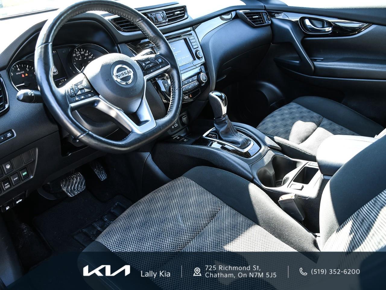 2023 Nissan Qashqai 2023 Nissan Qashqai SV AWD |  Former Daily Rental | Stock #LK00776P Photo